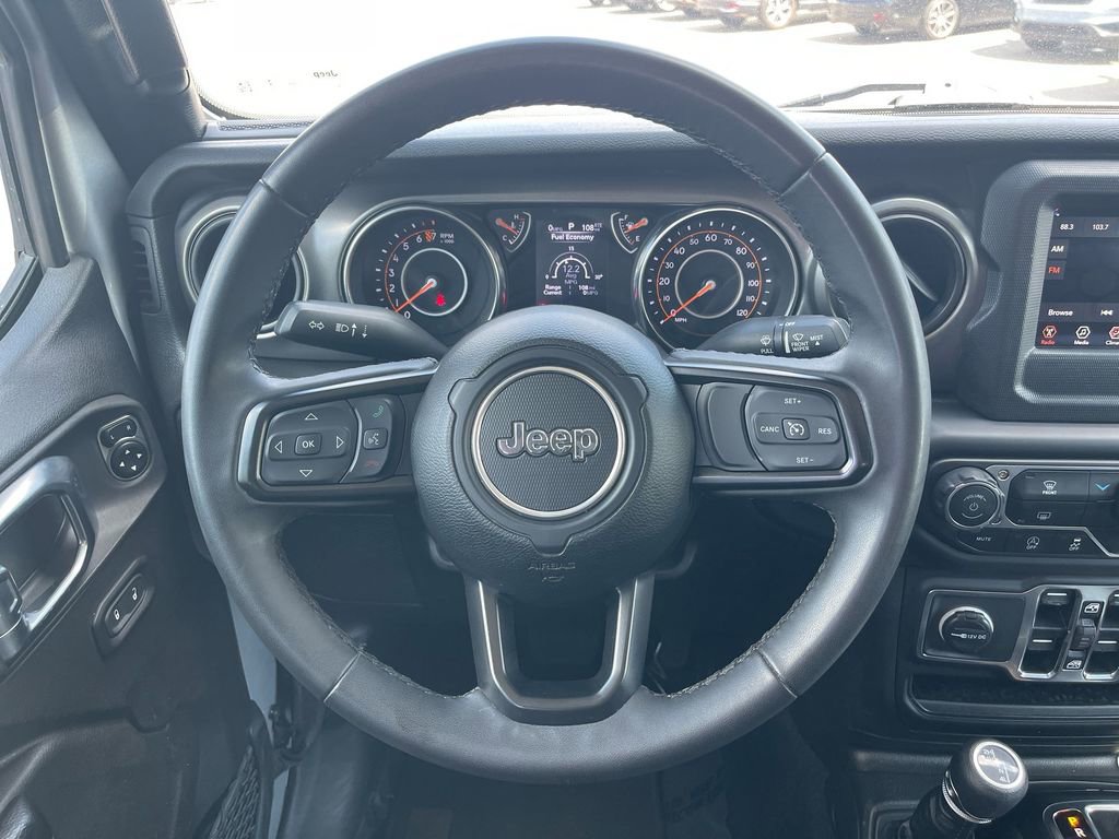 Used 2023 Jeep Gladiator Sport image 12