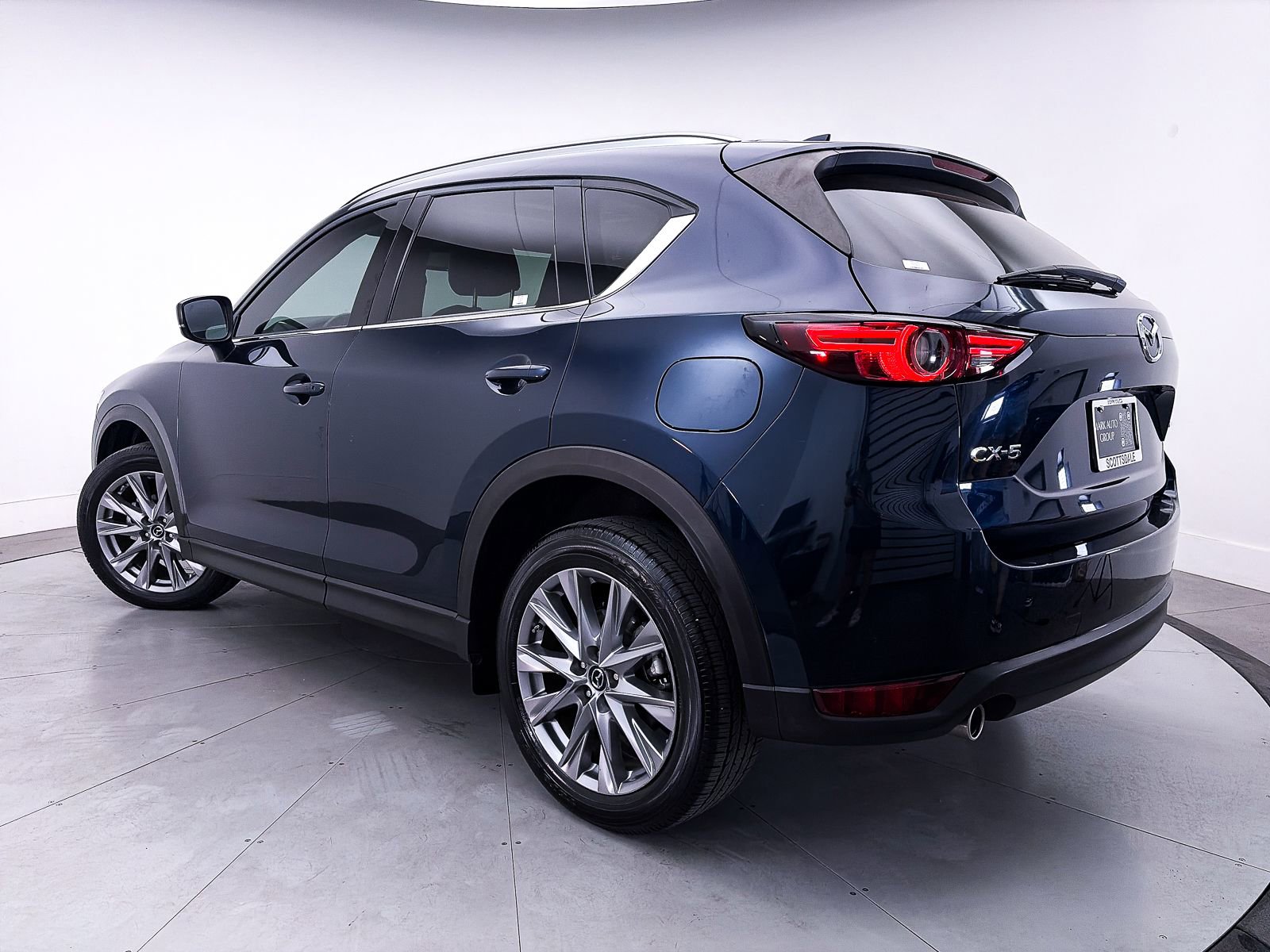 Used 2020 MAZDA CX-5 Grand Touring FWD image 2