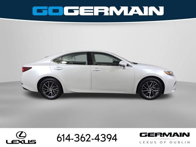 Used 2017 Lexus ES 350 w/ Premium Package FWD image 5