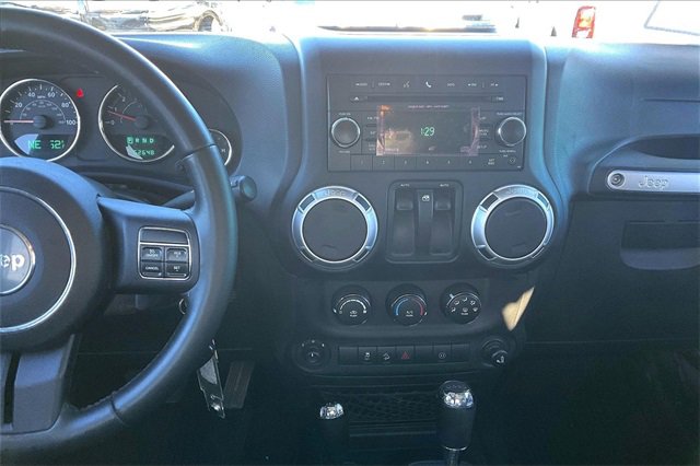 Used 2011 Jeep Wrangler Rubicon w/ PWR Convenience Group image 6