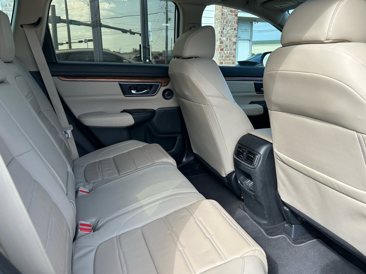 Used 2017 Honda CR-V Touring image 31