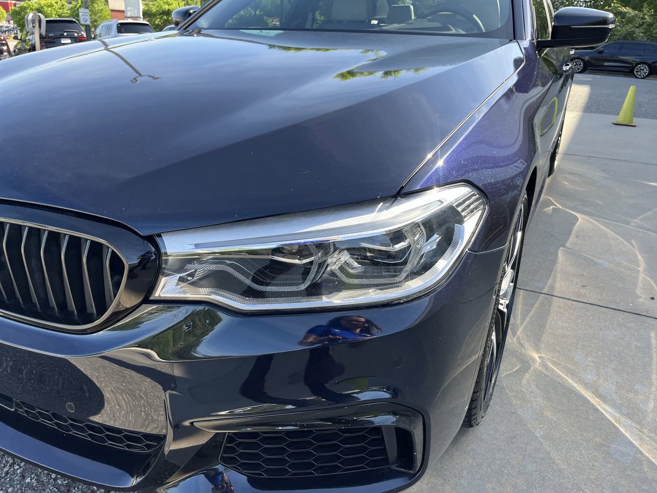 Used 2019 BMW M550i xDrive w/ Premium Package image 11