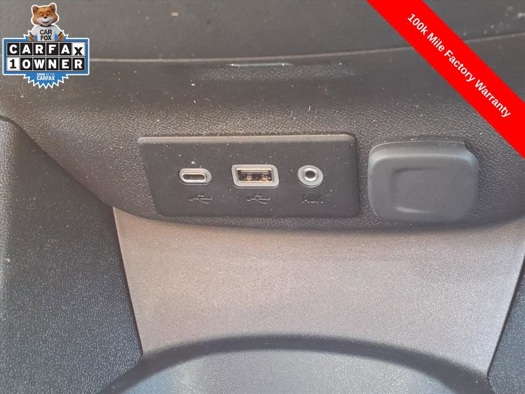 Used 2023 Chevrolet Malibu LS FWD image 19