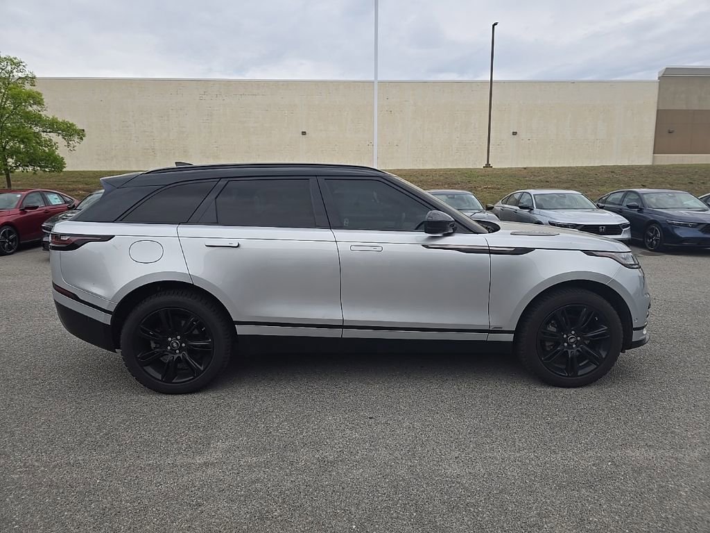 Used 2019 Land Rover Range Rover Velar R-Dynamic SE AWD/4WD image 6