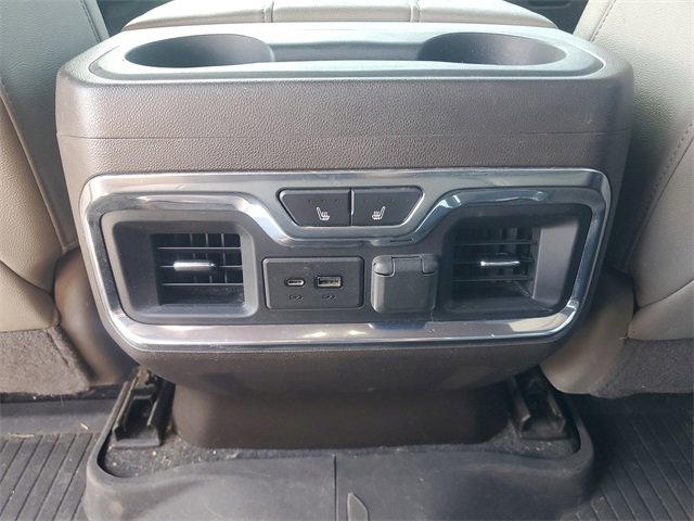 Used 2021 Chevrolet Silverado 3500 LTZ w/ LTZ Convenience Package image 12