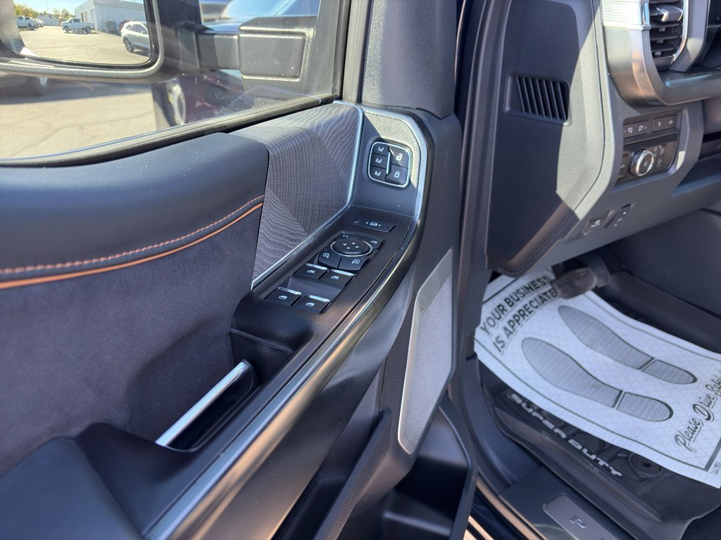 Used 2023 Ford F350 Platinum w/ FX4 Off-Road Package AWD/4WD image 12