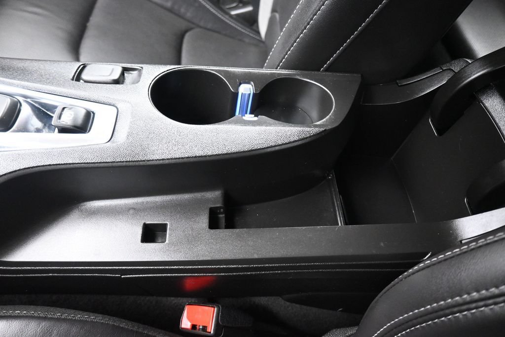 Used 2018 Chevrolet Camaro SS RWD image 25