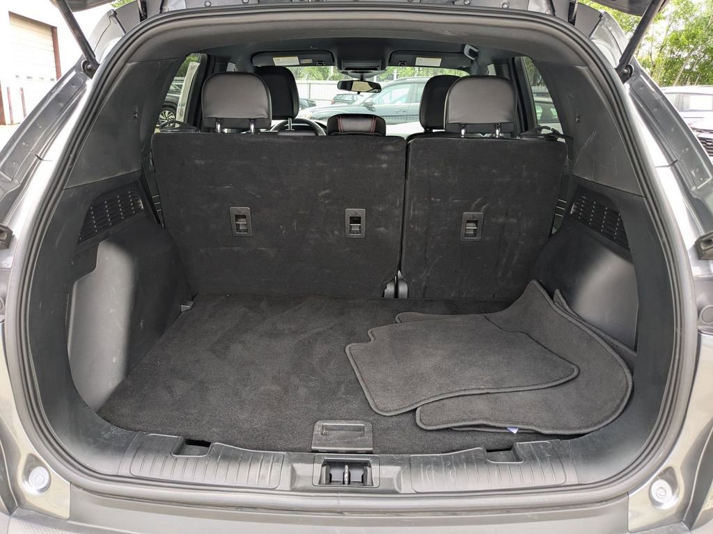 Used 2025 Ford Escape ST-Line AWD/4WD image 27