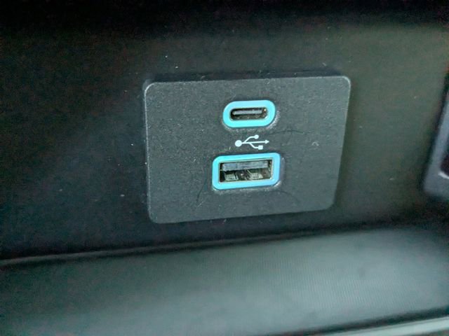 Used 2023 Ford F150 XLT image 20