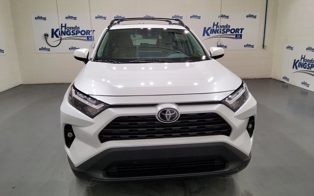 Used 2025 Toyota RAV4 XLE Premium image 11