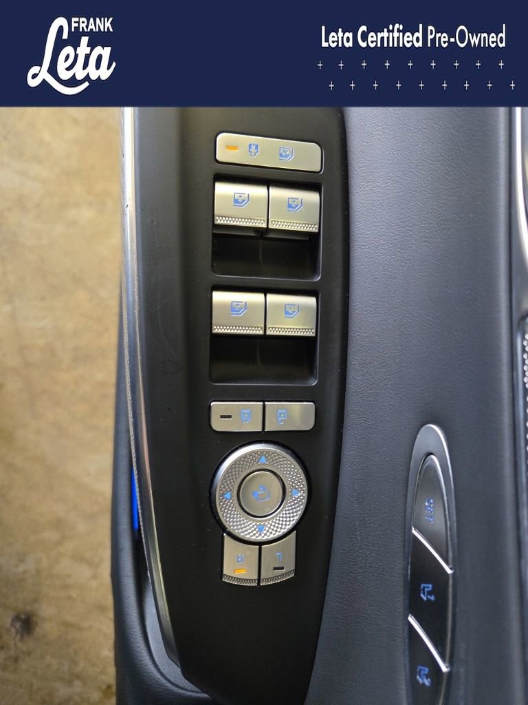 Used 2022 Genesis GV70 2.5T w/ Sport Prestige Package image 22