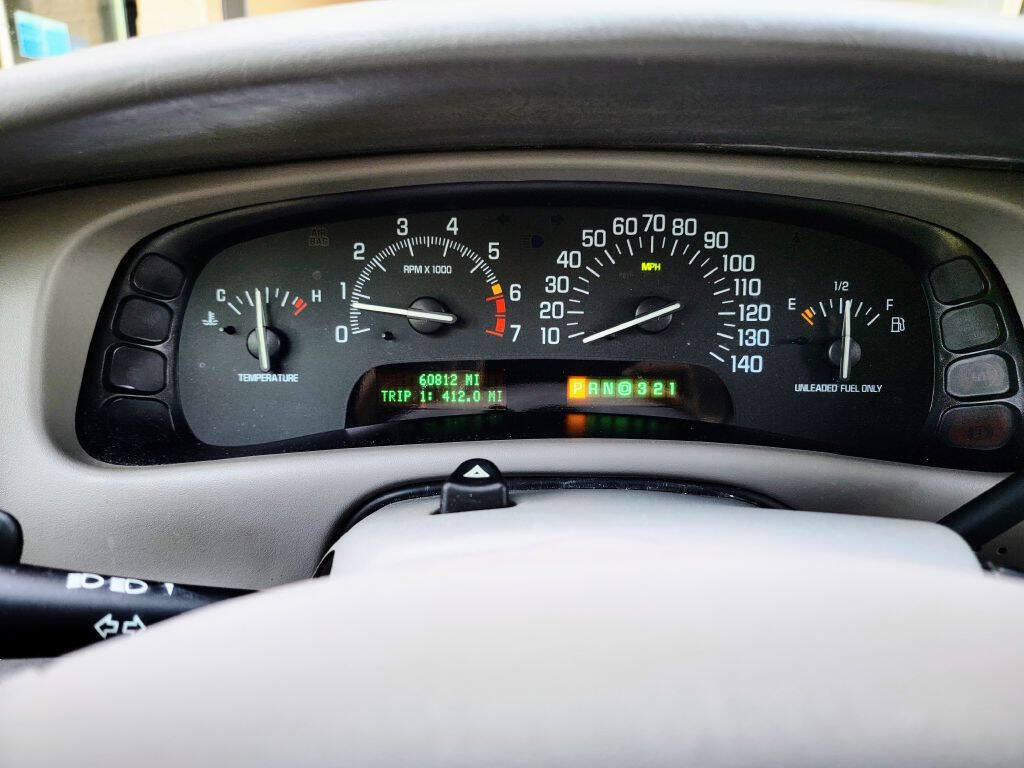 Used 2001 Buick Park Avenue w/ Prestige Pkg FWD image 13
