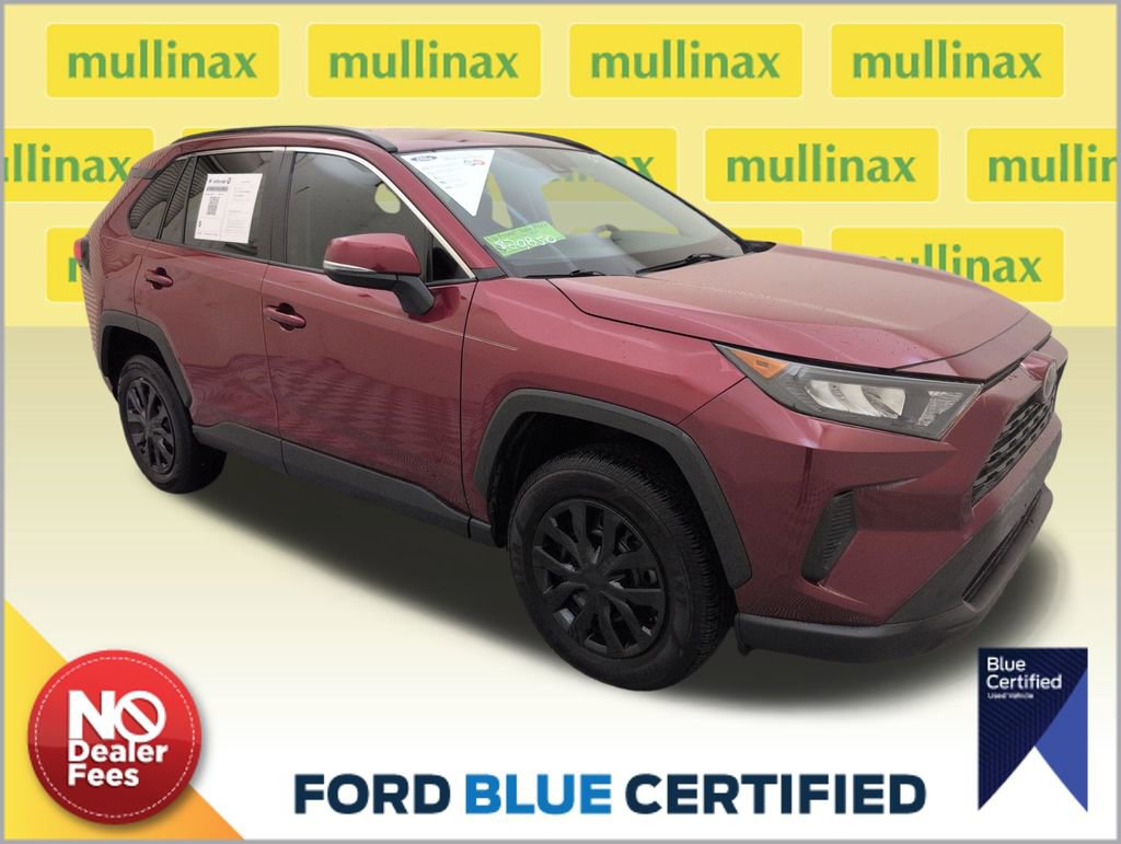 Used 2019 Toyota RAV4 LE AWD/4WD image 1