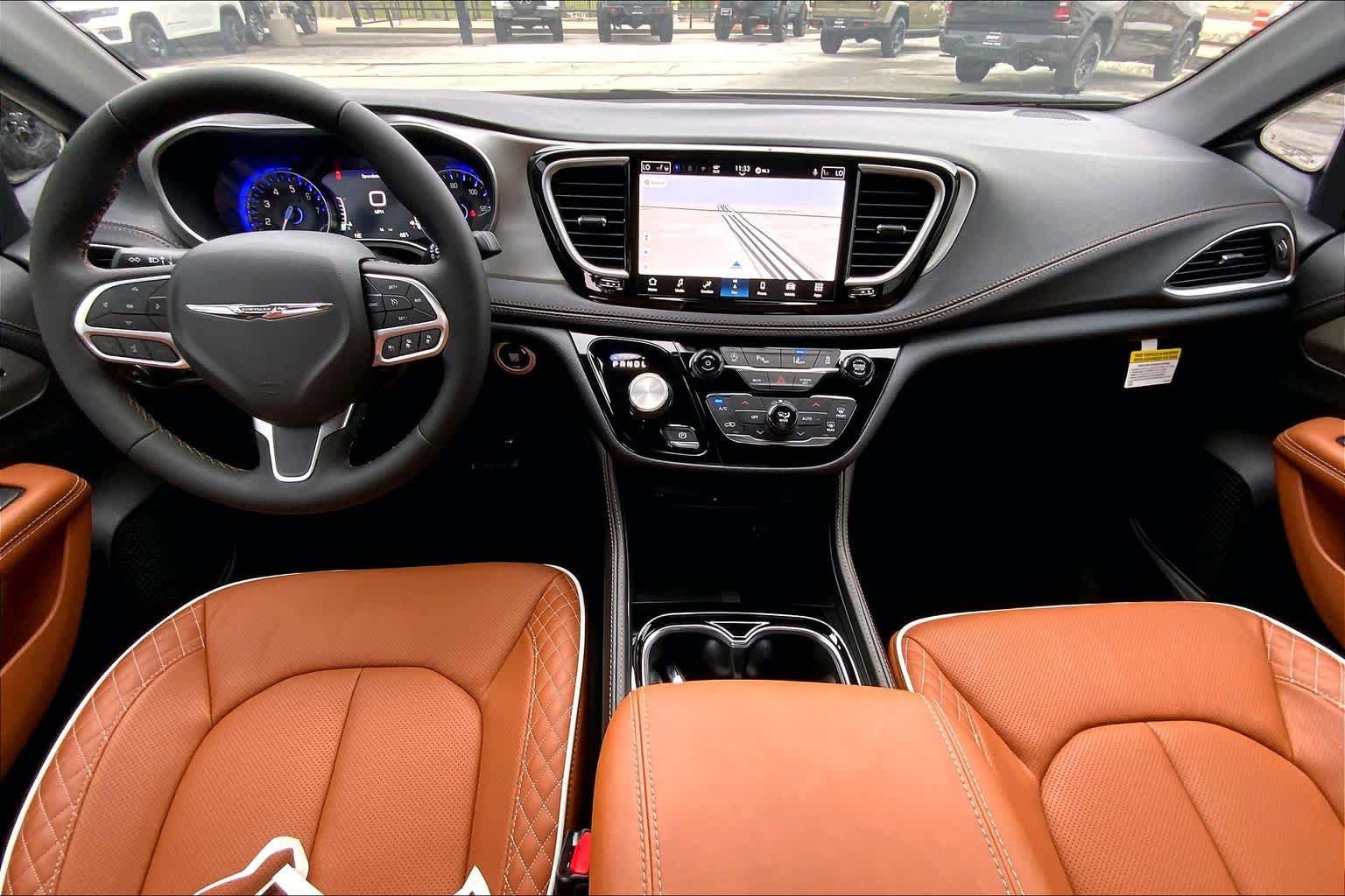 New 2026 Chrysler Pacifica Pinnacle FWD image 12