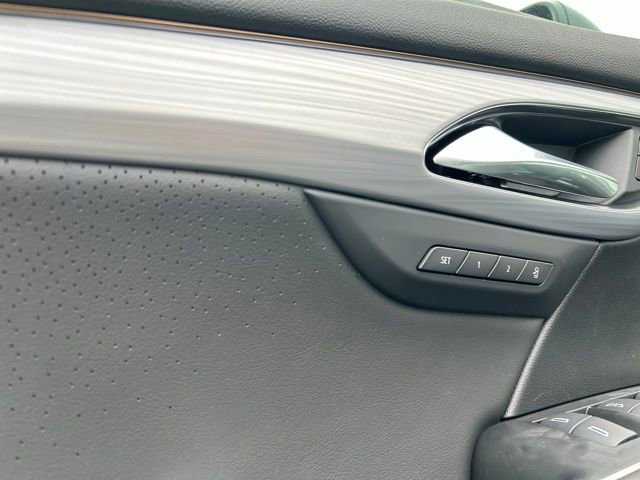 New 2026 Buick Envision Avenir image 24