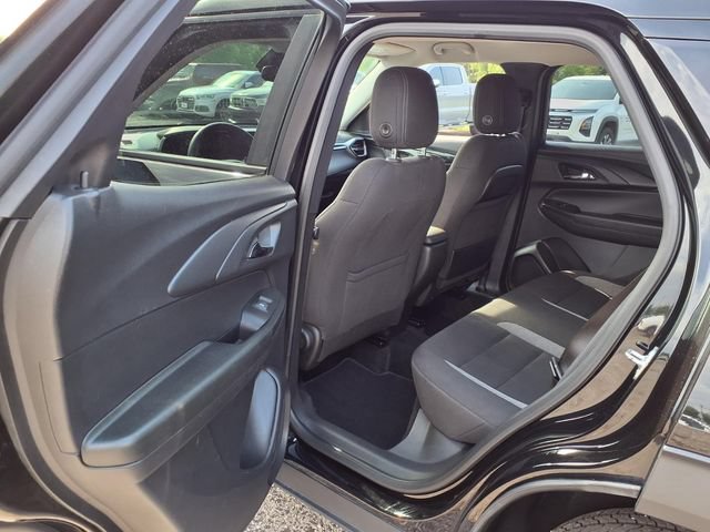 Used 2025 Chevrolet TrailBlazer LT AWD/4WD image 40