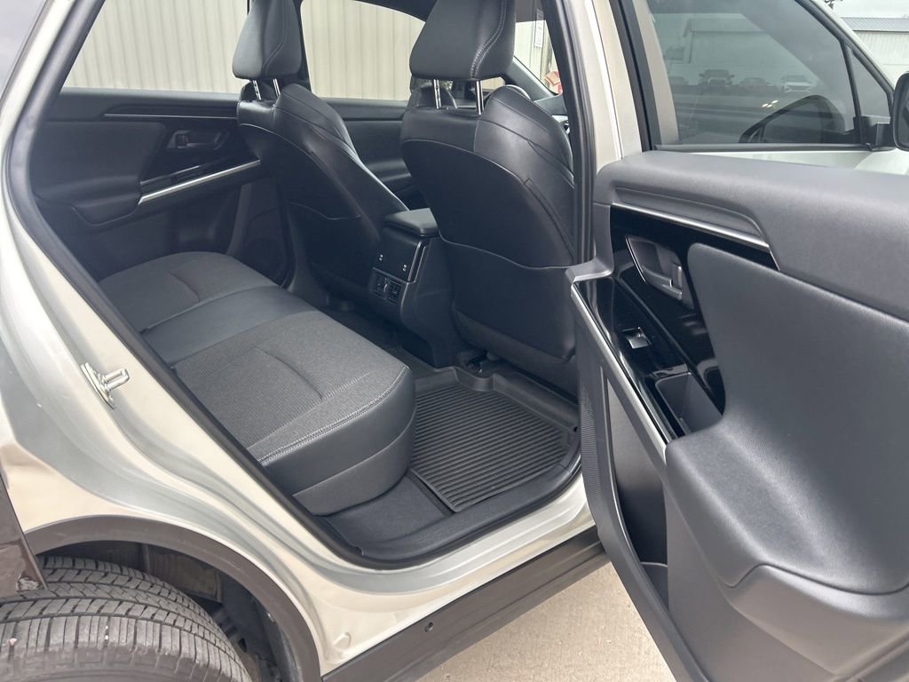 Used 2024 Toyota bZ4X XLE w/ Weather Package image 23