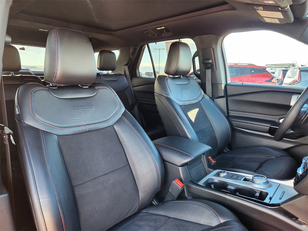 Used 2024 Ford Explorer ST w/ Equipment Group 401A image 15