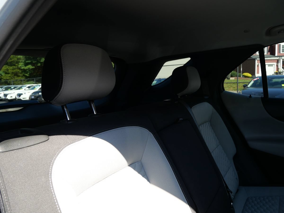 Used 2021 Chevrolet Equinox LT AWD/4WD image 32