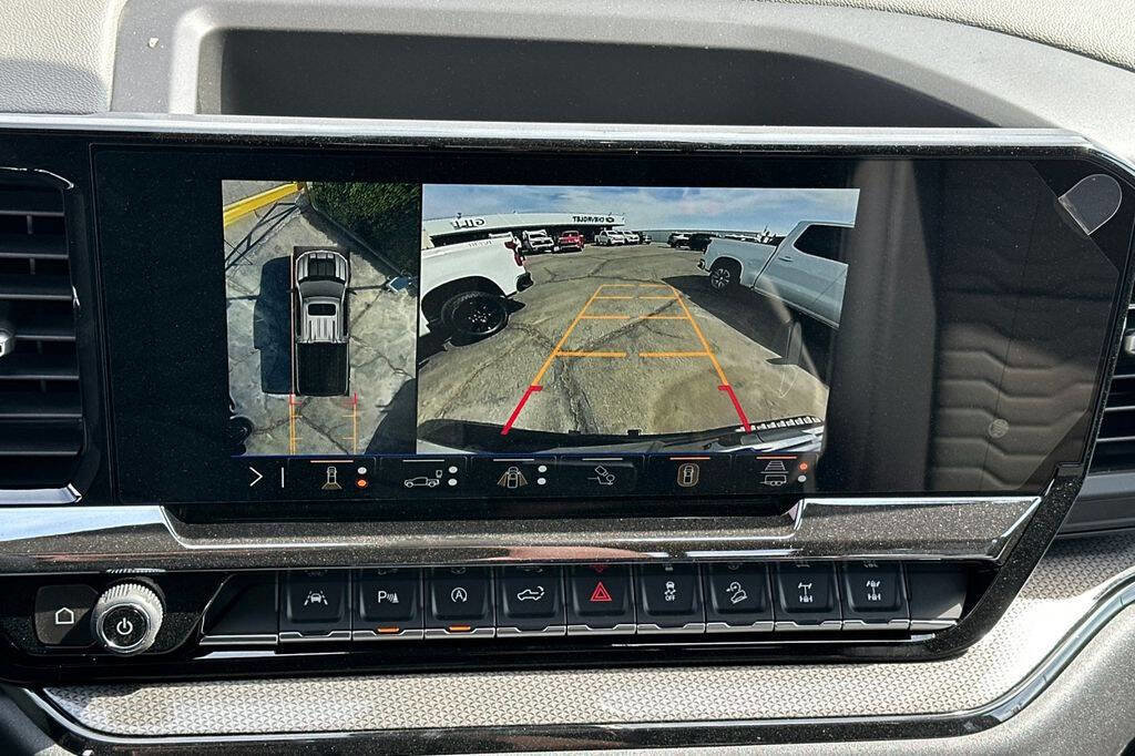 New 2026 Chevrolet Silverado 1500 ZR2 image 19