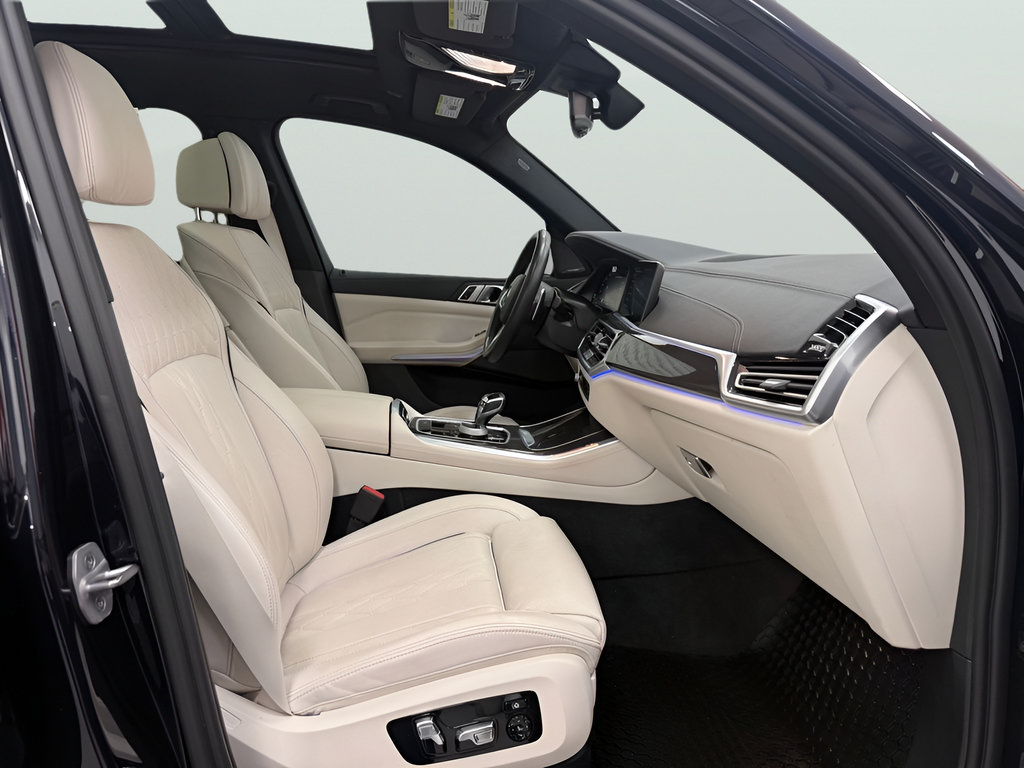 Used 2023 BMW X5 M50i w/ Executive Package AWD/4WD image 13