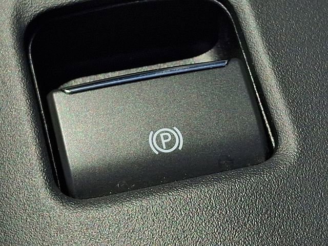 Used 2025 Ford Mustang Premium image 24