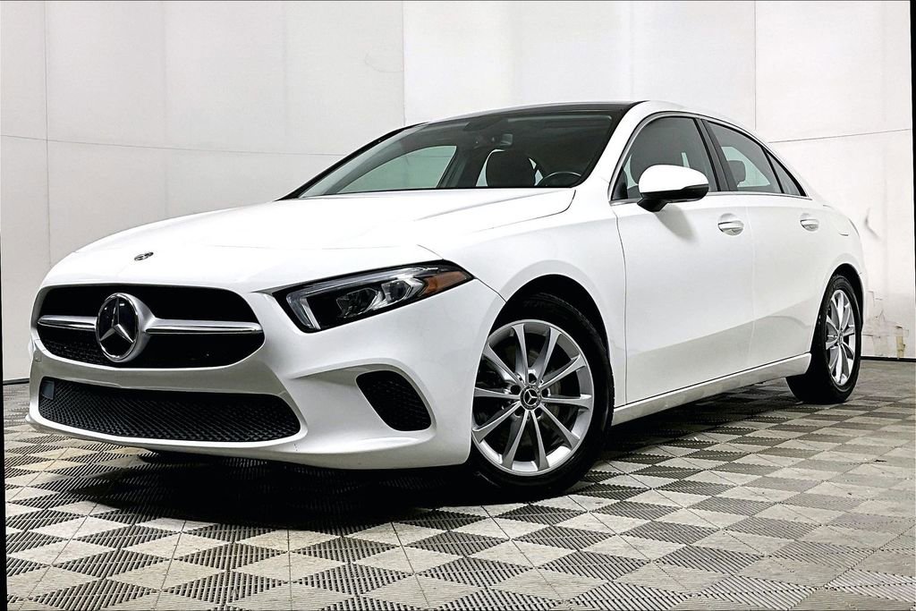 Used 2020 Mercedes-Benz A 220 image 2