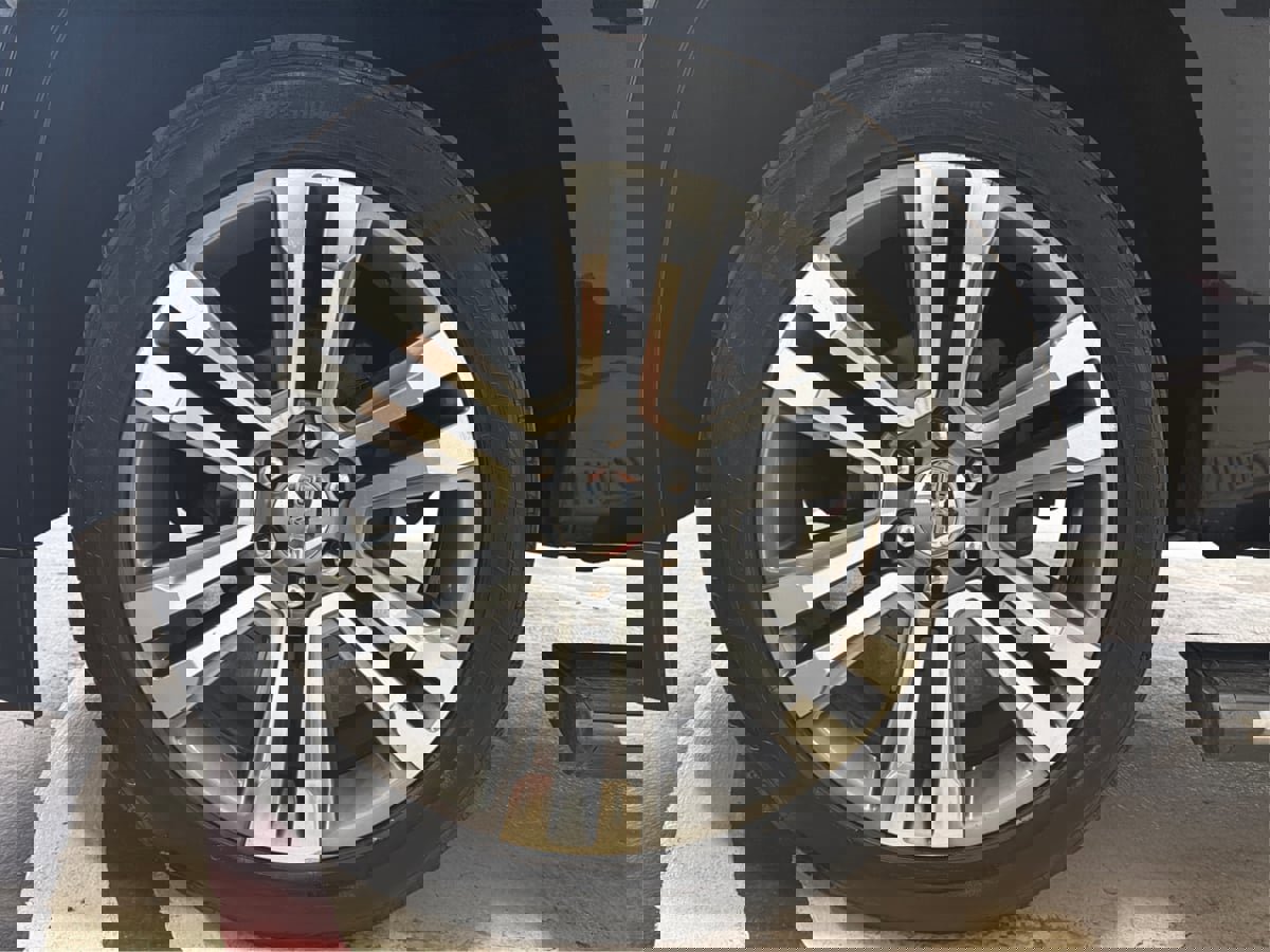 Used 2019 GMC Yukon XL Denali w/ Denali Ultimate Package AWD/4WD image 13