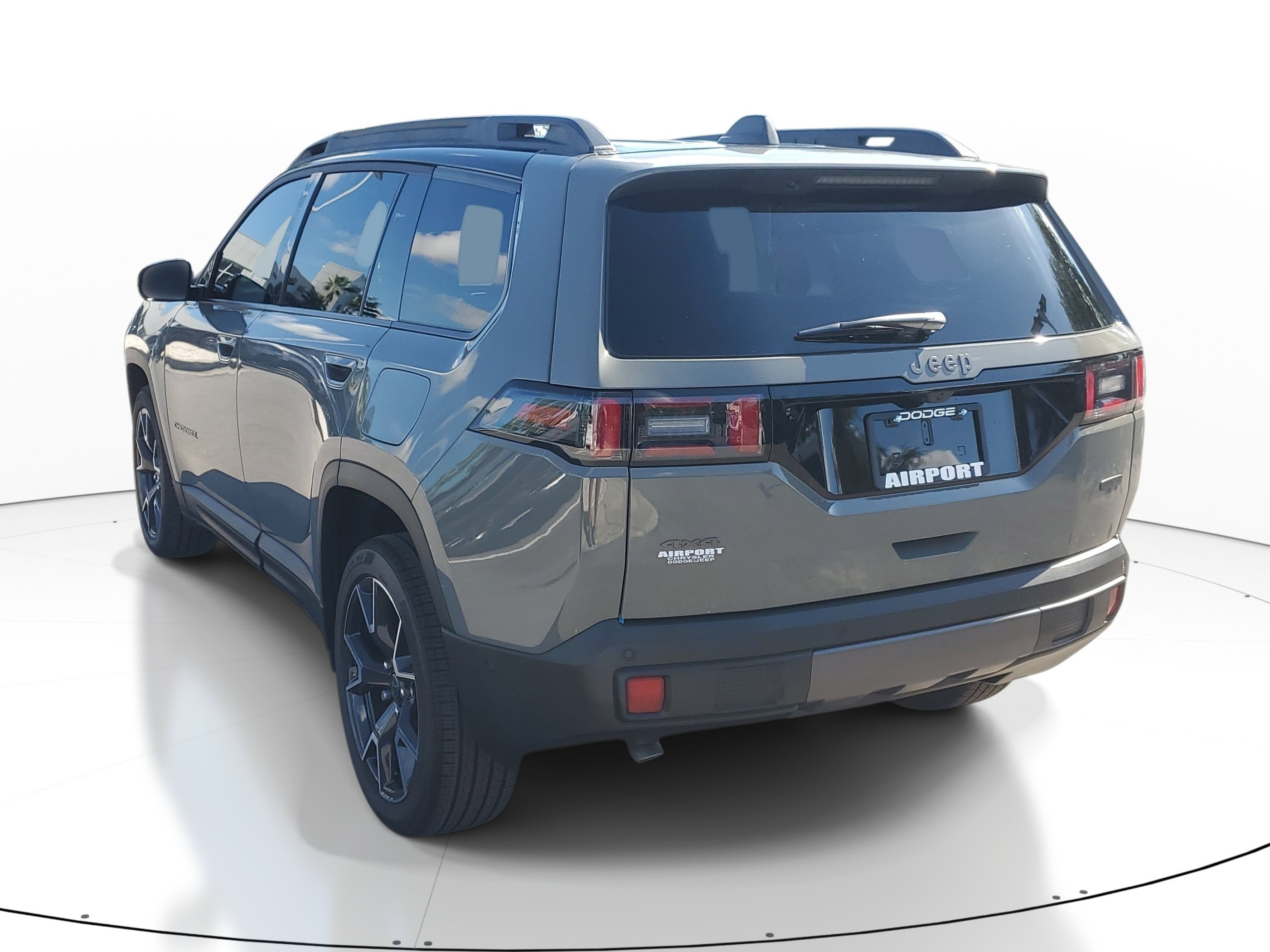 New 2026 Jeep Cherokee Overland AWD/4WD image 4