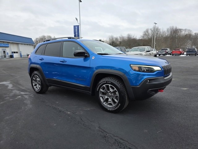 Used 2022 Jeep Cherokee Trailhawk w/ Premium Leather Package image 5