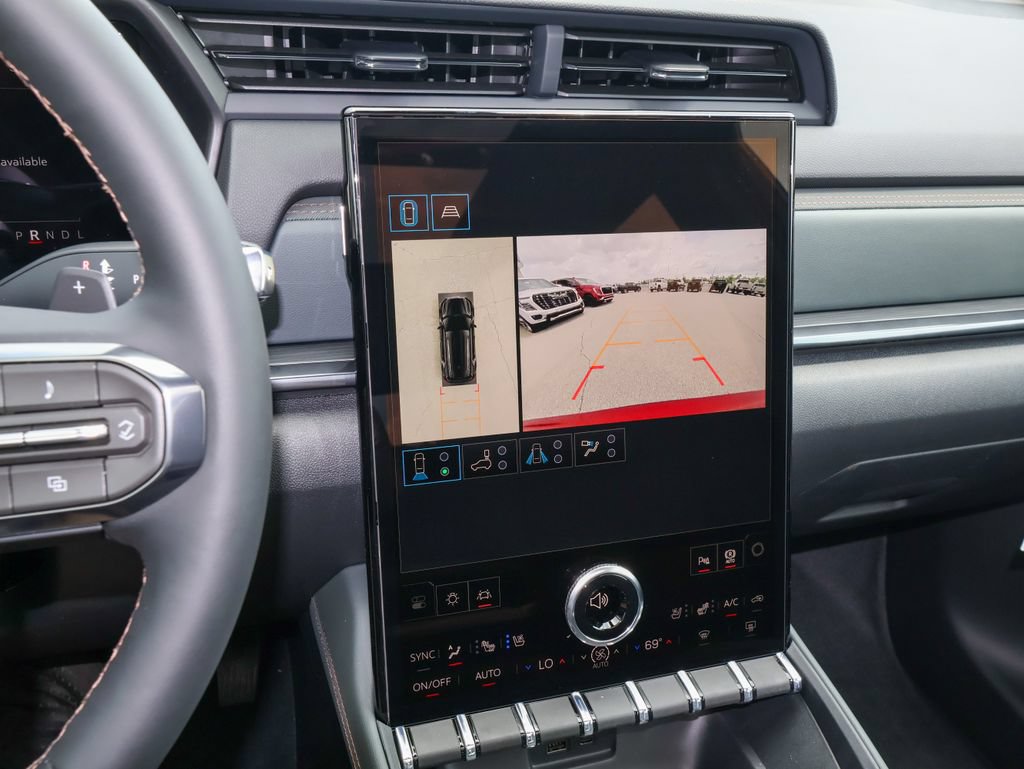 New 2027 GMC Terrain AT4 w/ Convenience Package III AWD/4WD image 18