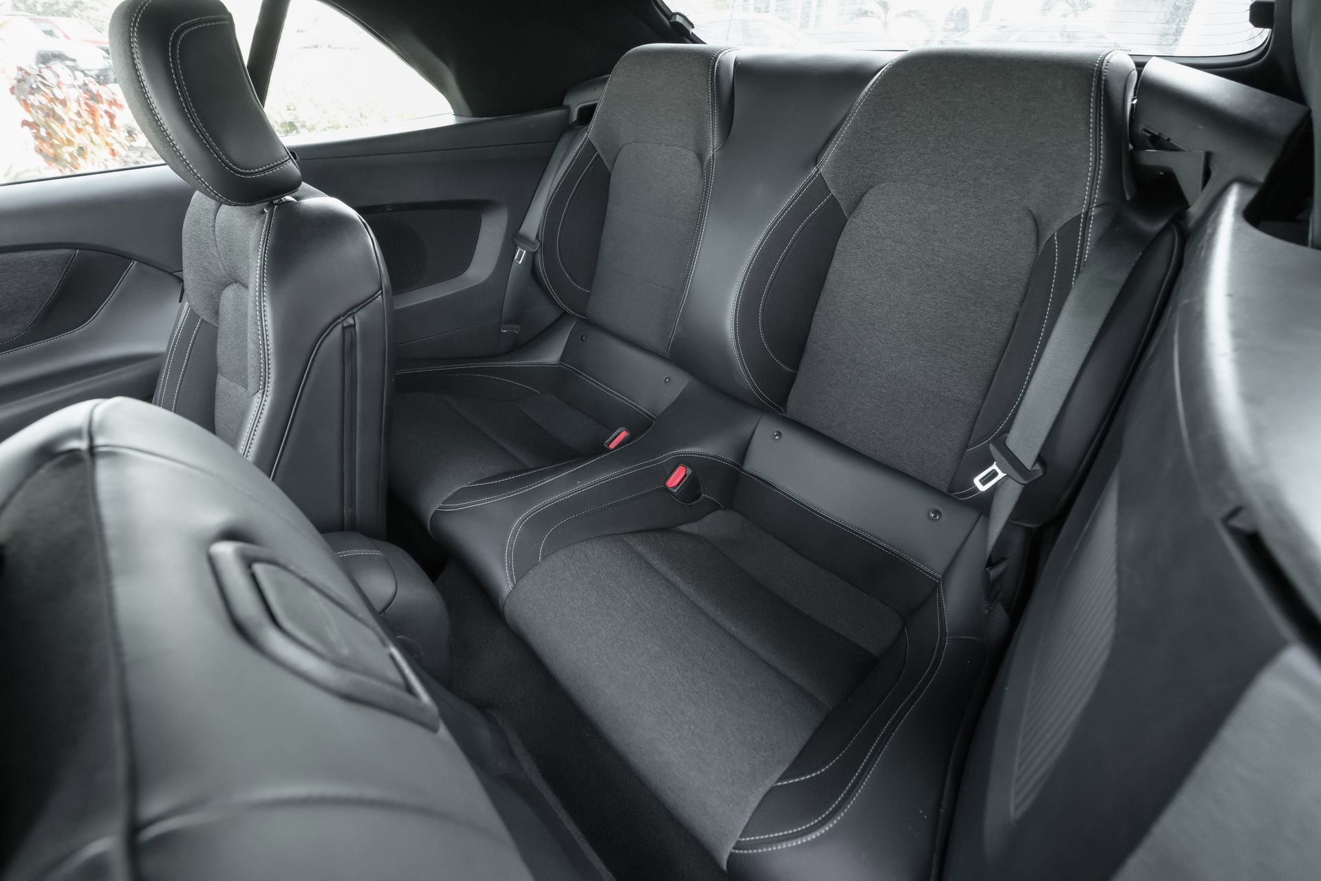 Used 2024 Ford Mustang Convertible image 18