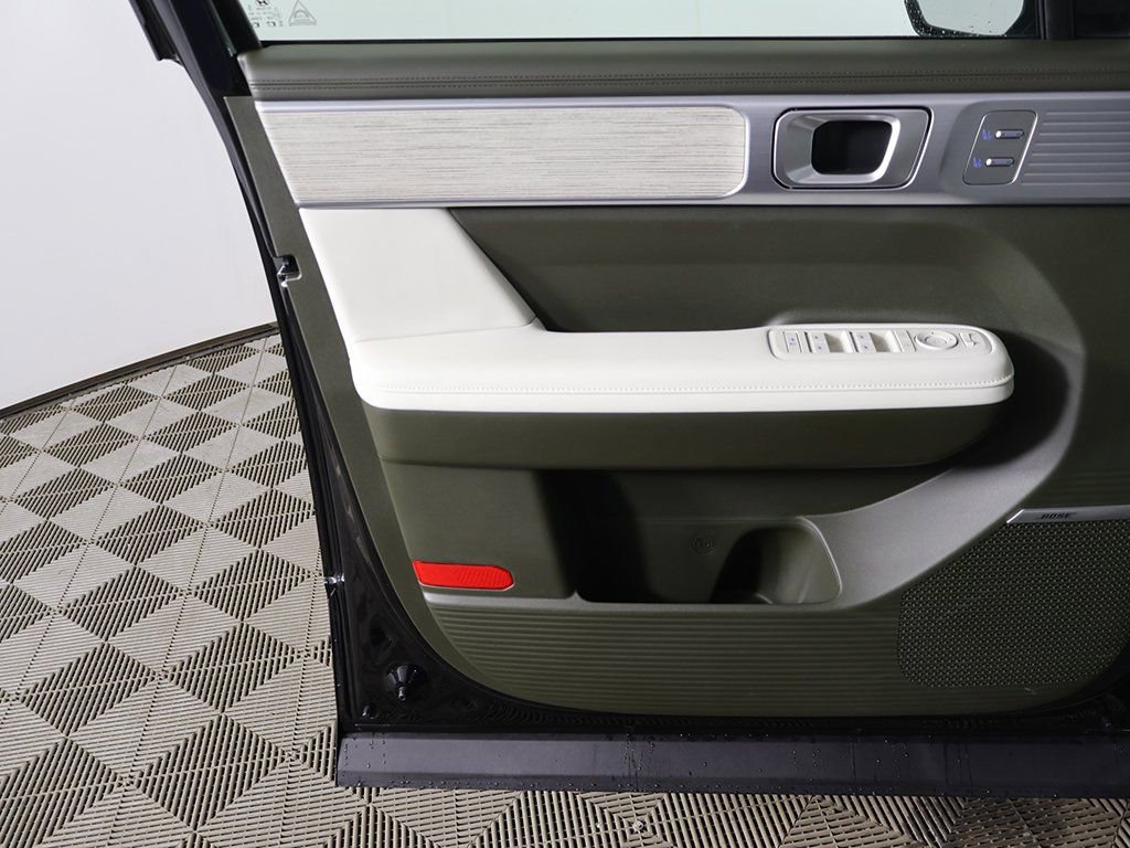 Certified 2025 Hyundai Santa Fe Calligraphy image 26