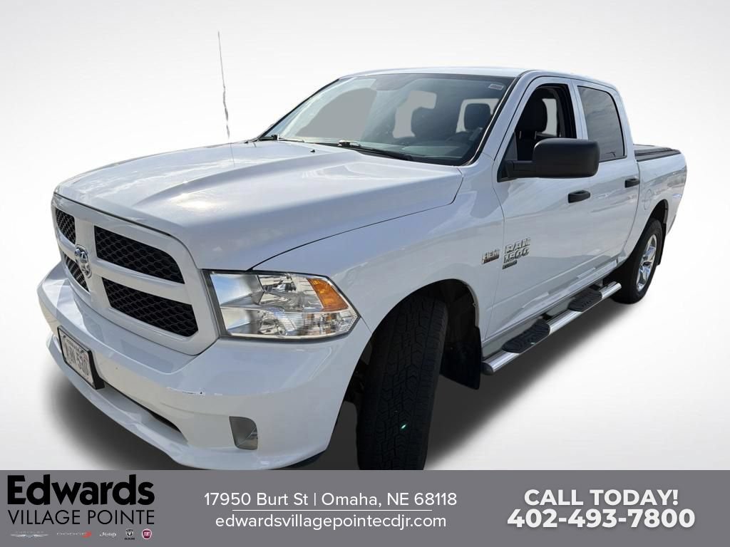 Used 2019 RAM 1500 Express w/ Express Value Package AWD/4WD image 1