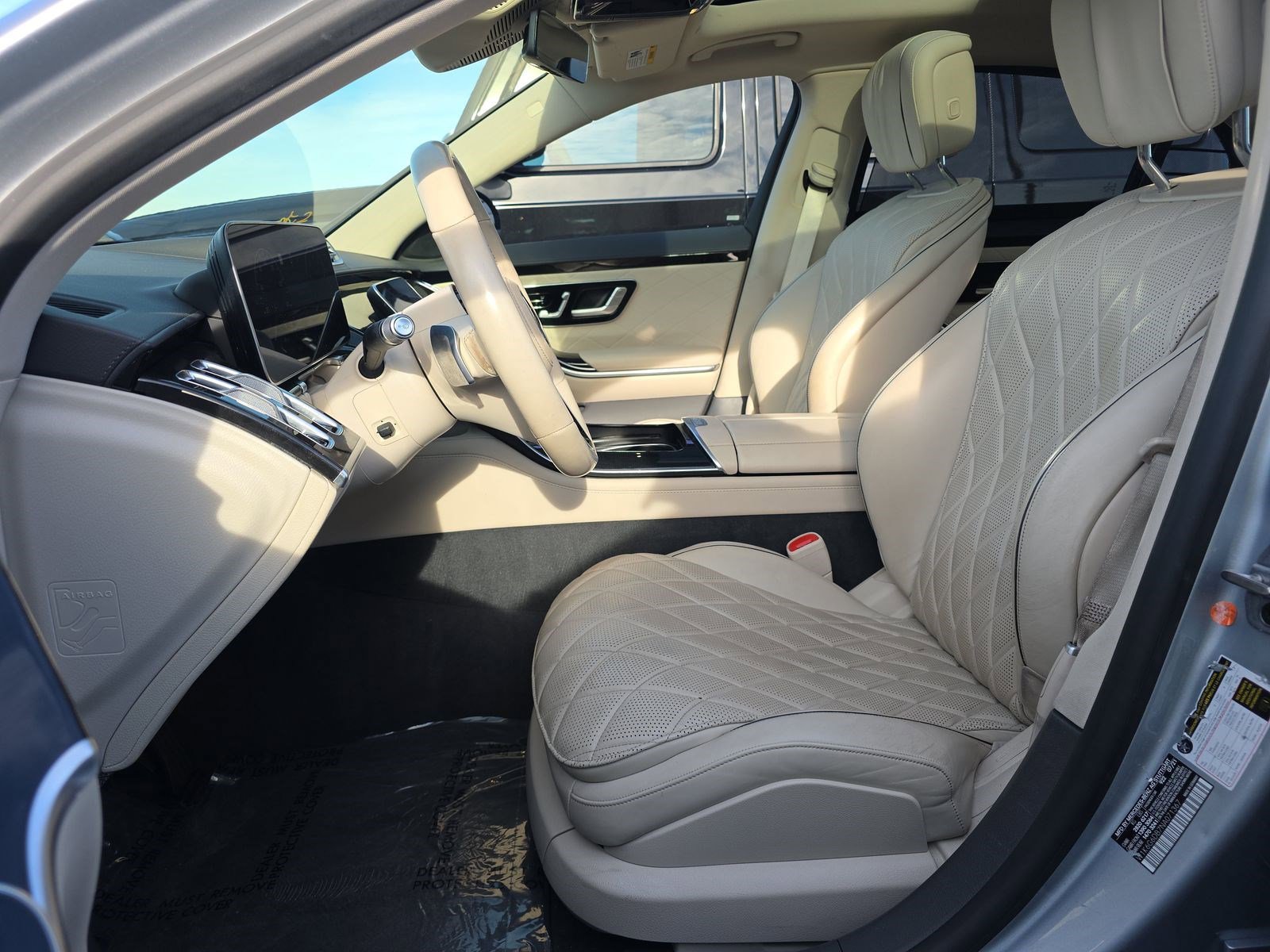 Used 2022 Mercedes-Benz S 500 4MATIC image 10
