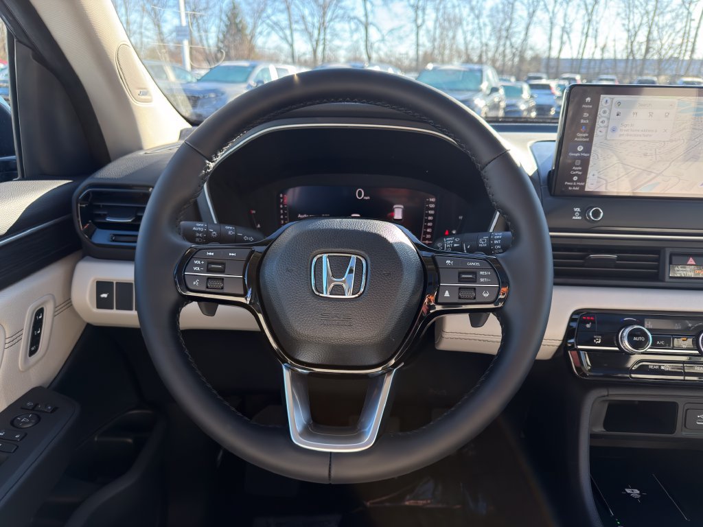 Used 2026 Honda Pilot Touring image 13