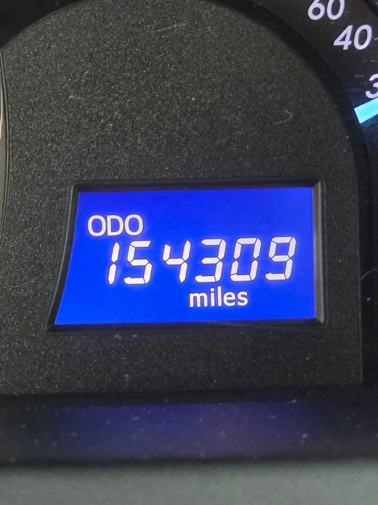 Used 2015 Toyota Camry LE image 23