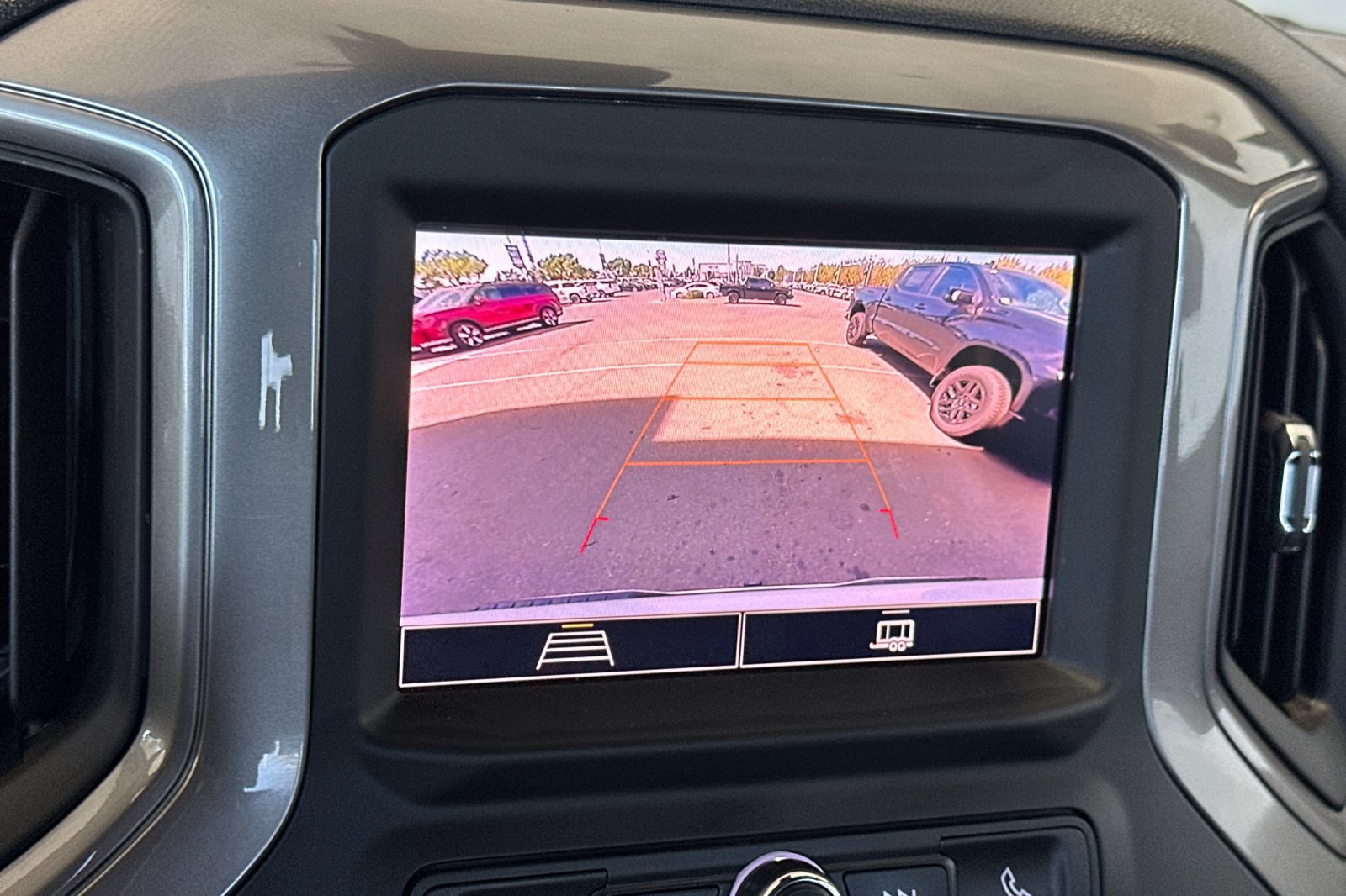 Used 2023 Chevrolet Silverado 1500 Custom RWD image 18