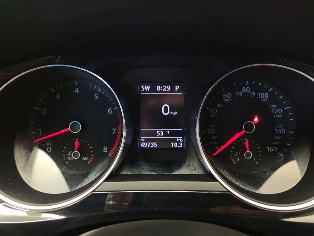 Used 2018 Volkswagen Jetta SEL FWD image 23