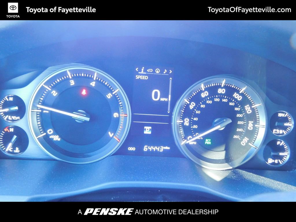 Used 2019 Toyota Land Cruiser image 13