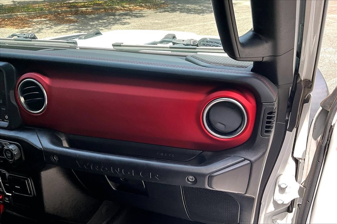 Used 2020 Jeep Wrangler Unlimited Rubicon AWD/4WD image 22
