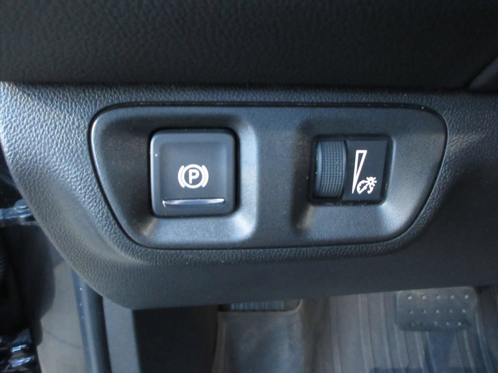 Certified 2023 GMC Acadia SLE w/ Driver Convenience Package FWD image 22