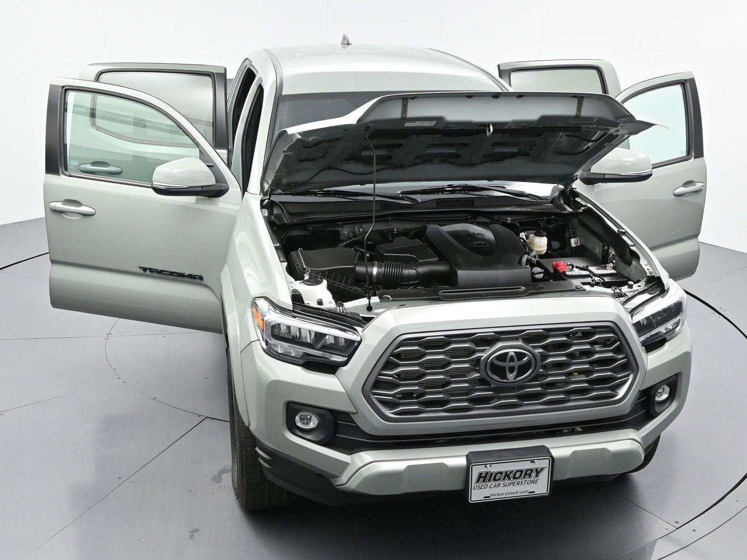 Used 2023 Toyota Tacoma TRD Sport AWD/4WD image 37