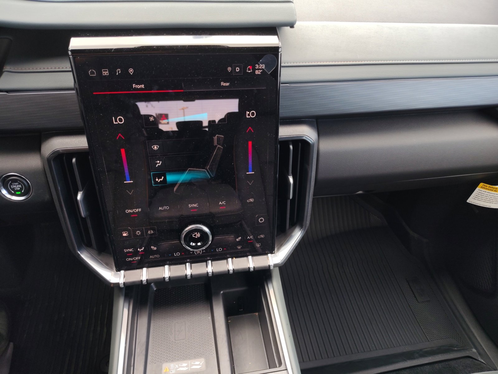 New 2026 GMC Acadia AT4 w/ LPO, Floor Liner Package image 18