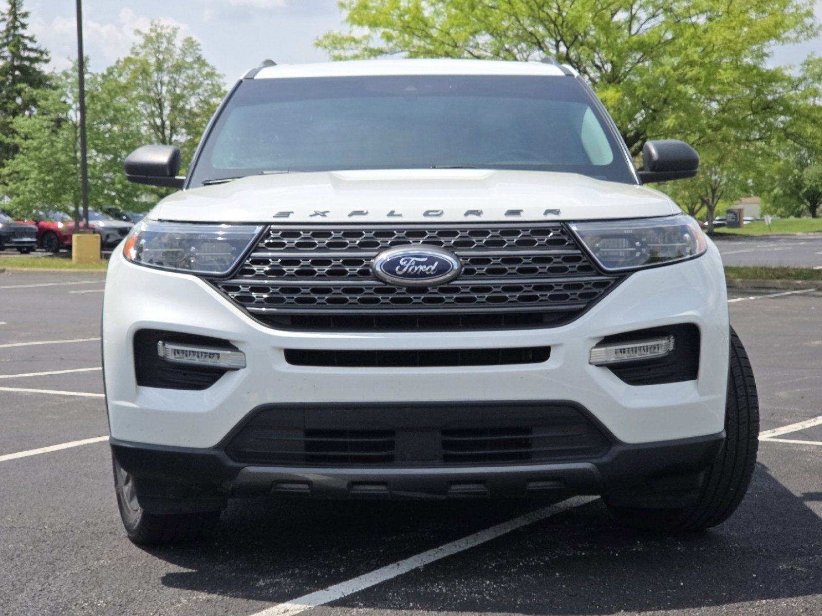 Used 2021 Ford Explorer XLT w/ Equipment Group 202A AWD/4WD image 19