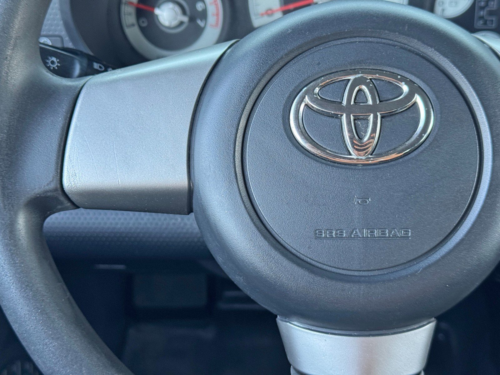 Used 2007 Toyota FJ Cruiser 2WD image 17