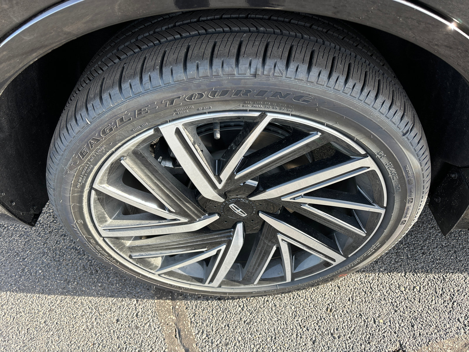 New 2025 Lincoln Aviator Black Label w/ Jet Appearance Package image 10