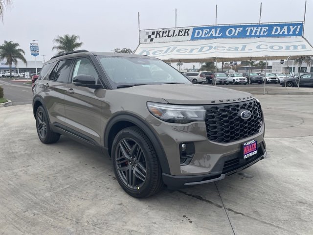 New 2026 Ford Explorer ST w/ Sun And Sound Package image 7