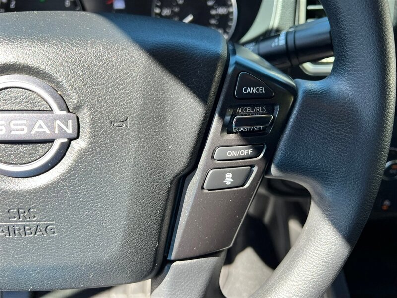Used 2022 Nissan Frontier SV w/ Graphics Package AWD/4WD image 24