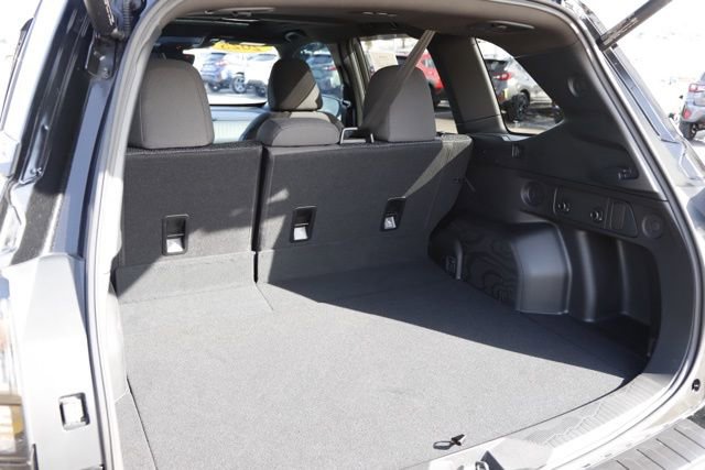 Used 2025 Subaru Forester Premium image 5